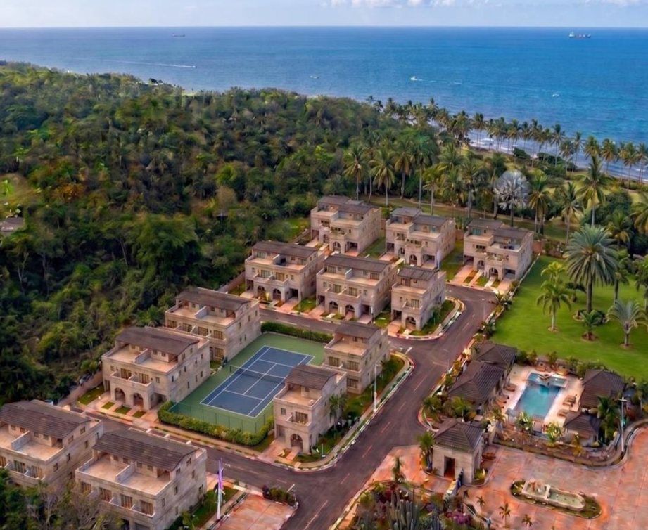 Oceano Breeze, the featured oceanfront community in Vega Baja, Puerto Rico (rendering)